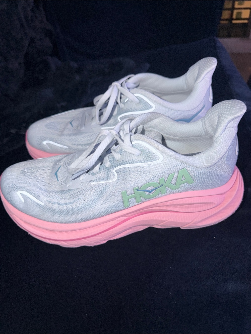 Hoka Clifton 10, size 7